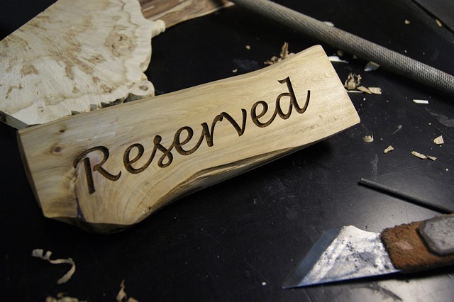 reserved-2651045_640